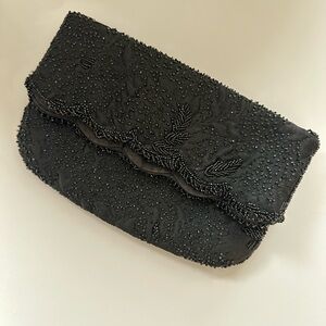 Vintage beaded Korey tresor clutch